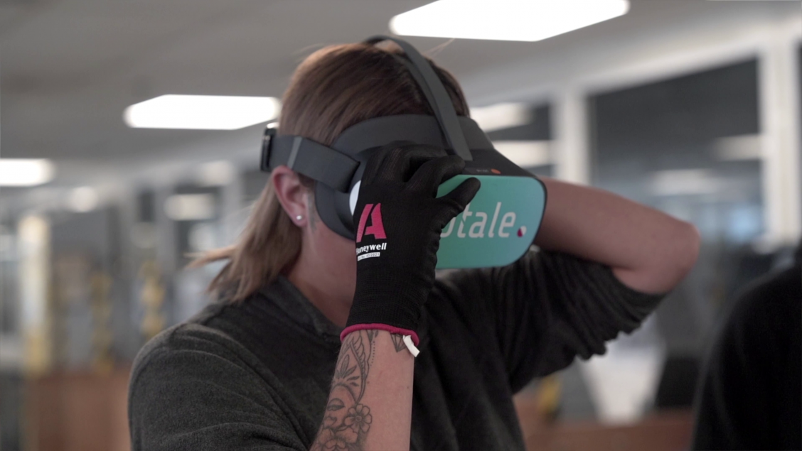 Stellantis : Training future operators in Virtual Reality and halving training time